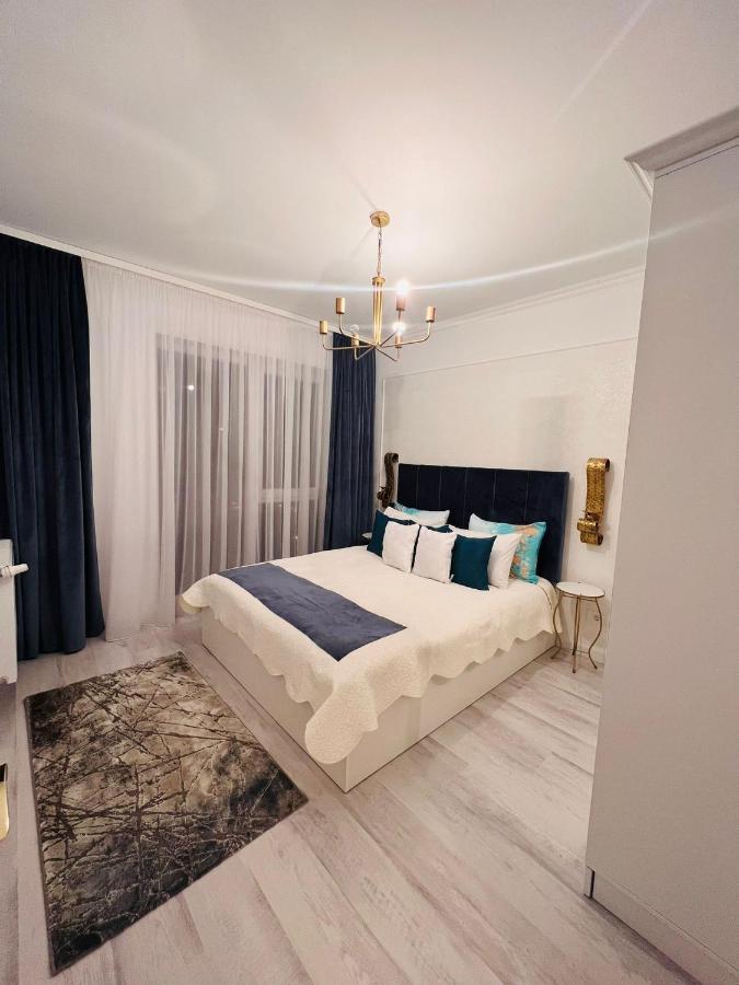 Apartament Larysse Oradea Exterior foto